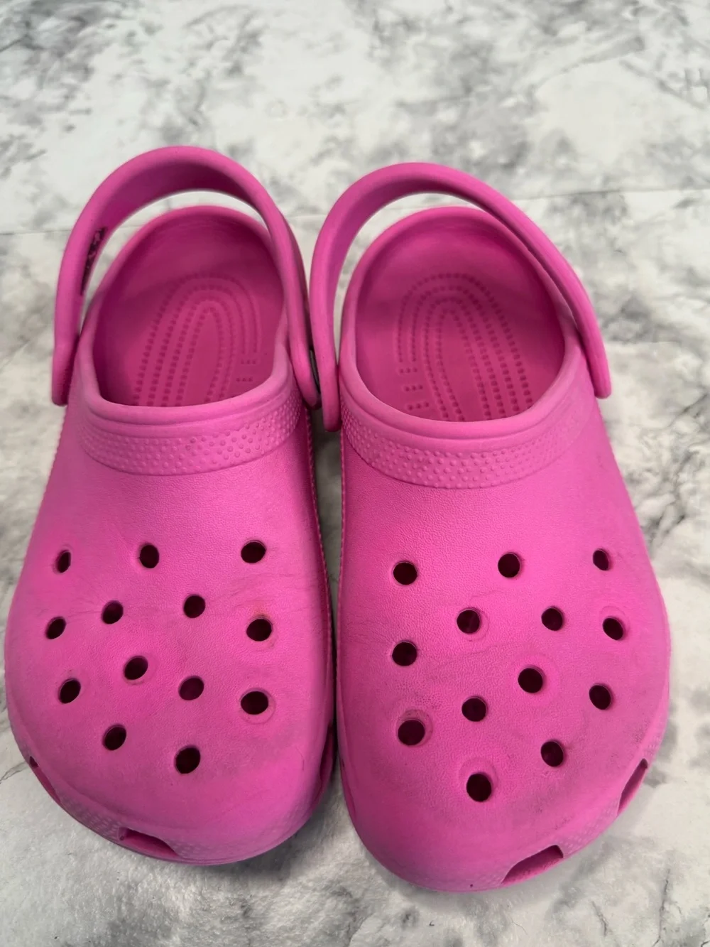 Crocs Kids Classic Pink Clogs/Sandals Size Junior 3